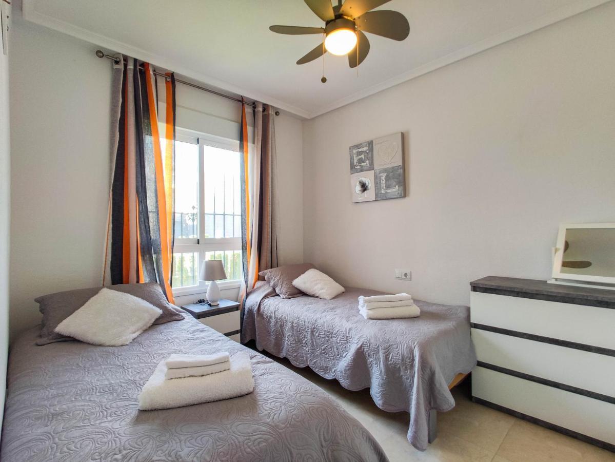 Villamartin 2 Bed 2 Bath Holiday Apartment Dehesa de Dehesa de Campoamor Exterior foto